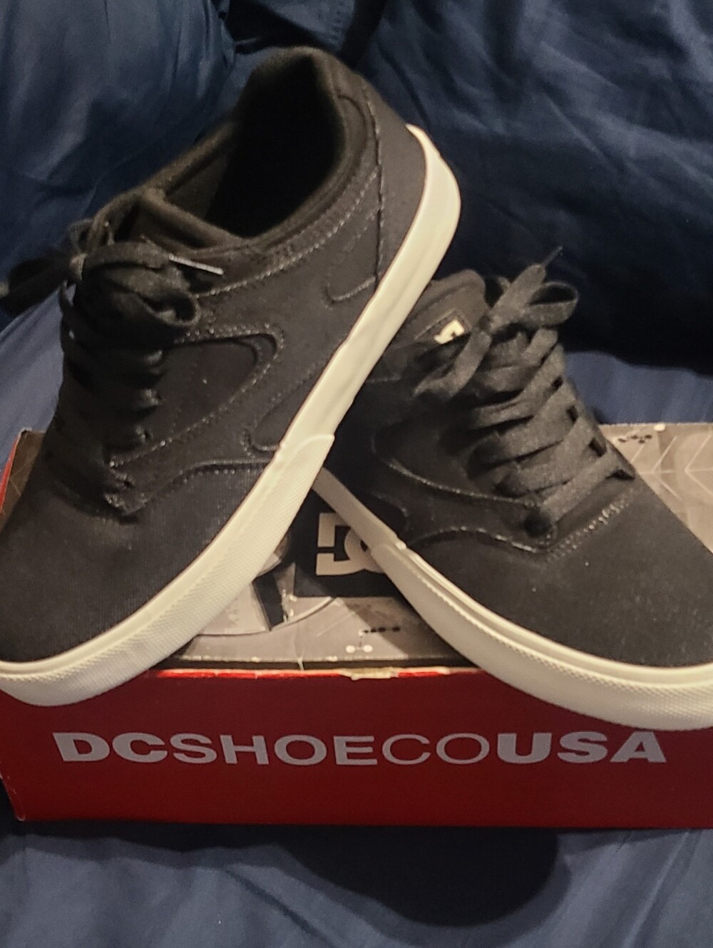 DC Kalis Vulc "Black Denim"  Low, New In Box! Men 10/Women 11.5